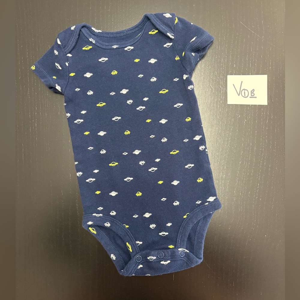 ⭐️5/$10.00⭐️ Carter’s 6m Navy Short Sleeve Onsie